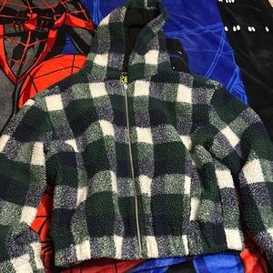 Only where at once it feels like a crop top on me